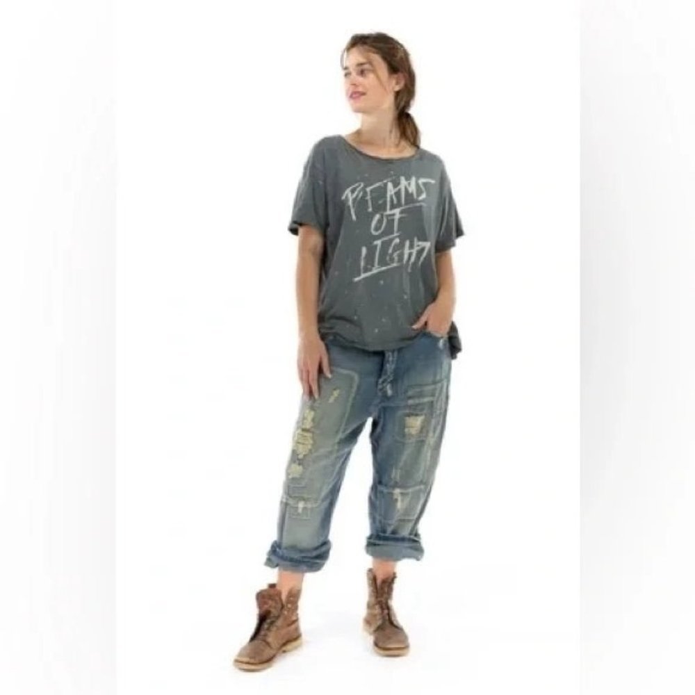 Magnolia Pearl Beams Of Light T Shirt One Size OS Oversized Gray NEW - Picture 1 of 7